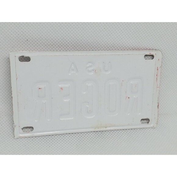 U.S.A Roger Personalized White and Red Mini License Plate – Collectible Bike Tag - Picture 6 of 11